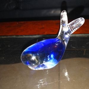 Glass whale Artisan great condition.